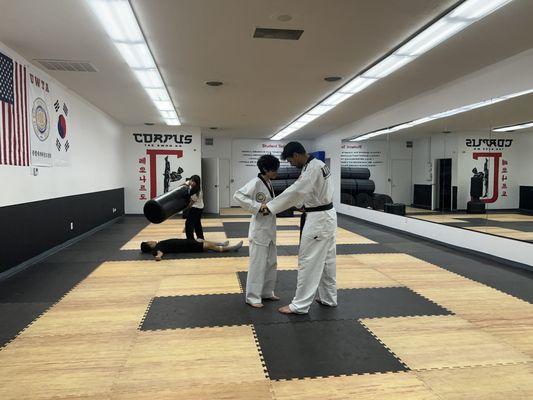 Master Sensei Leo Sifuentes and some students