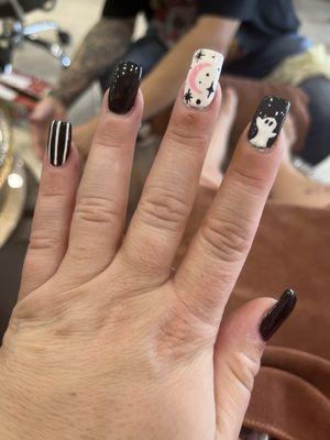 New Halloween nails ! Excellent service and very great artists. Thanks Cinderella nail spa 3 I love coming here to do my nails !