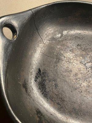 2 year old Chambra cookware with significant crack