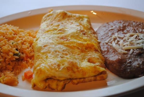 Omelette with Jam & Cheese with rice and beans