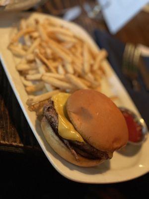 Kids meal - cheeseburger and fries