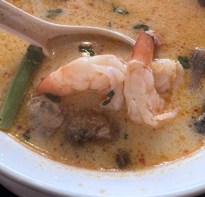 Shrimps in Tom Yum Goong