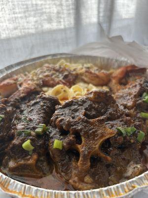 Oxtail and shrimp pasta, Philly