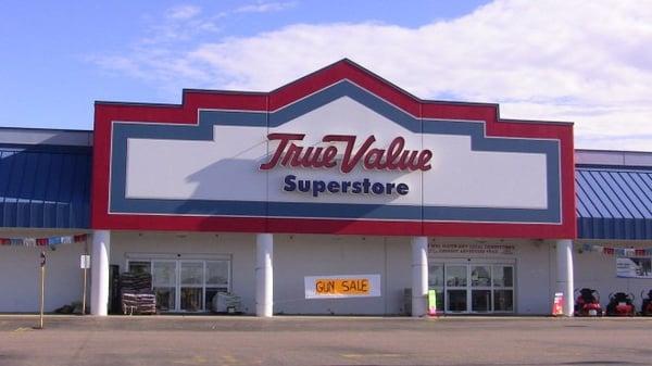 Reedsburg True Value Superstore