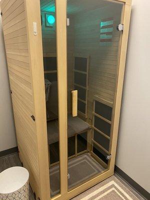 Single infrared sauna