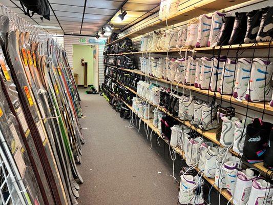 Ski and Snowboard Outlet