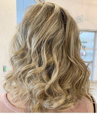 Blonder highlights and style