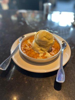 White Chocolate Macadamia Nut Pizookie