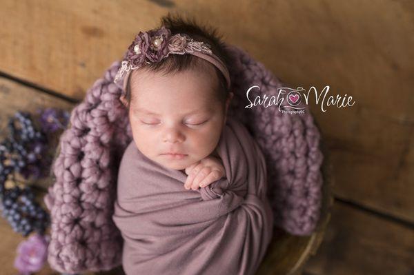 Newborn photographer 2020