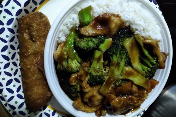 Chicken broccoli lunch special, and egg roll