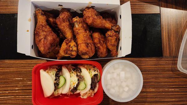 Mixed drums and wings, soy garlic, radish