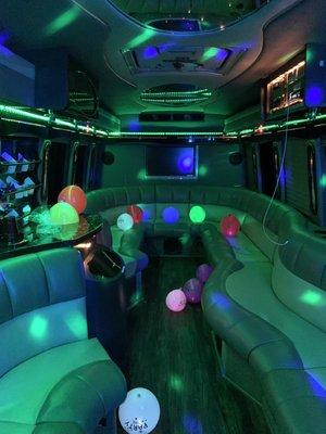 Limousine Bus