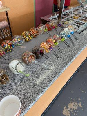 More toppings