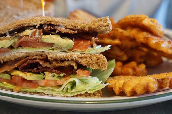 BLT sandwich & waffle fries