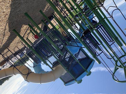 Why won't this photo orient itself correctly? New play structure!