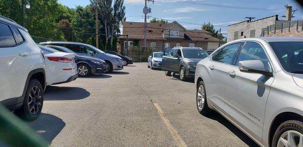 Expect a LOT of bullshit in this minuscule rental lot. More than 20 cars are stuffed into 7,400sqft of space.