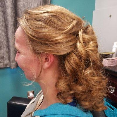 Prom Style. Hair by Darlene Garretson-Watts.