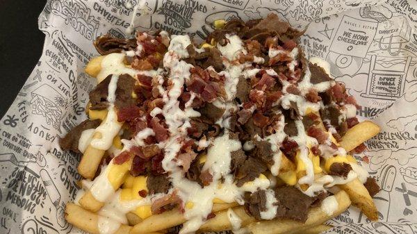 Ultimate fries (cheese, bacon, ranch) + cheesesteak