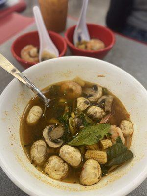 Tom yum soup