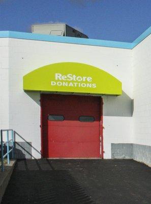 The donation entrance is on the west side of the ReStore.