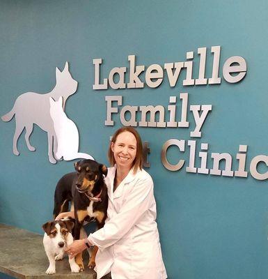 We're excited to announce that Dr. Kate Brakefield has joined our team!