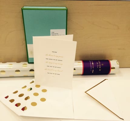 Kate spade "Will you be my bridesmaids?" Box set of 10 cards $20! Matching gift wrap for their gifts $11.95! #papyrus #katespade