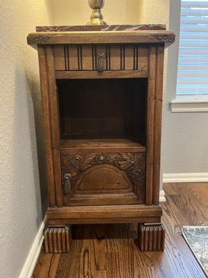 Chamber pot cabinet