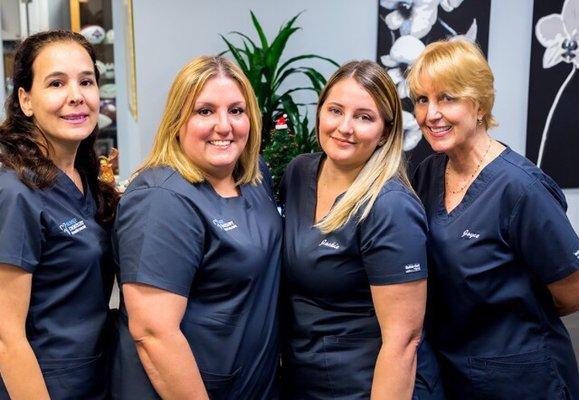 Front desk staff: Elsa, Vero, Jackie, Joyce