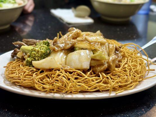 Combination Crispy Noodle with Chicken