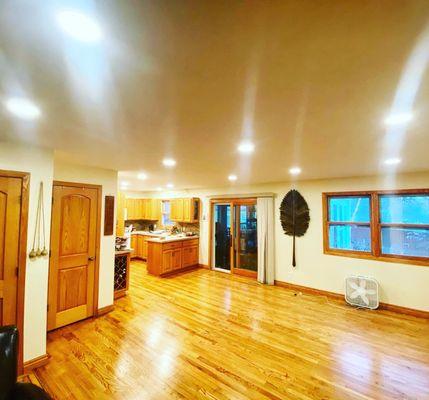 dining and kitchen recessed lights in Lincoln, Nebraska