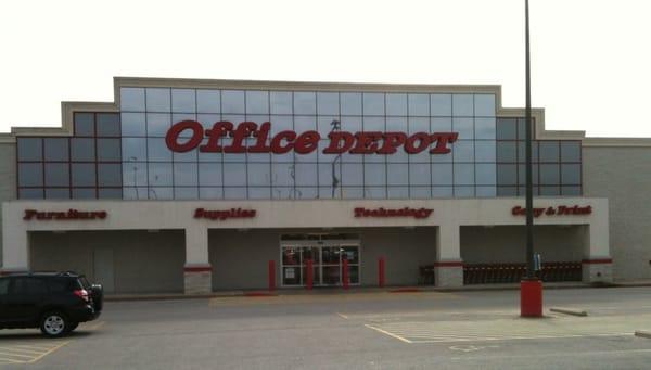 Office Depot from the parking lot