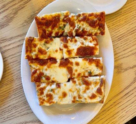 Garlic Bread with Mozzarella