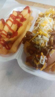 The ARI Frito Style dog it comes with the hot dog chili sauce Fritos chili sauce cheese more Fritos chili and cheese