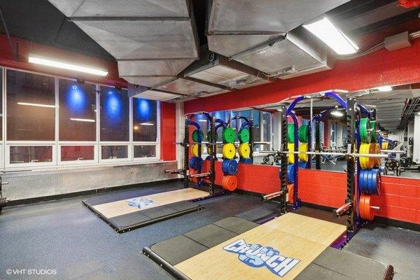 Crunch Fitness - Norwood