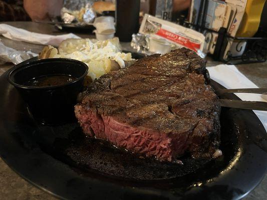 Prime rib dinner ordered, medium to perfection.