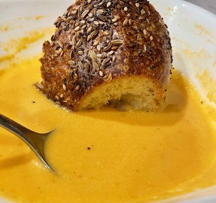 Tomato Bisque with Smoked Gouda and Semolina bread