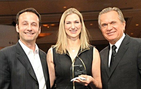 Dr. Cross wins "Best Facial Injectable Enhancement" award, two consecutive years at The Aesthetic Show.