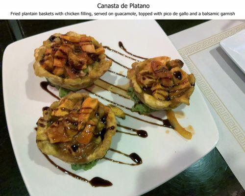 Canasta de Platano appetizer:  this is the chicken version.  Delicious!