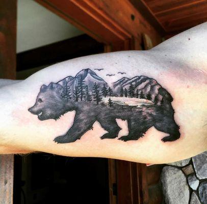 Lake Arrowhead bear by Captain Dave @lakearrowheadtattoo #lakearrowheadtattoo