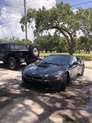 2016 BMW i8, 1997 Hummer H1