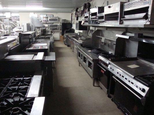 Stoves, ranges, broilers, ovens, salamanders...