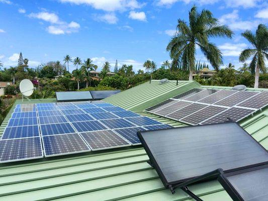 SolarWorld modules with Enphase, in Maui Meadows.