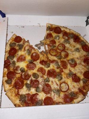 14" Pepperoni + Sausage Pizza with extra cheese