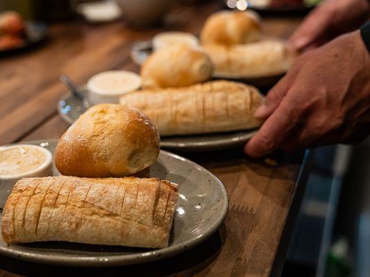 Bread Service:
Baguette, House Roll, Browned Butter,
Maldon Sea Salt