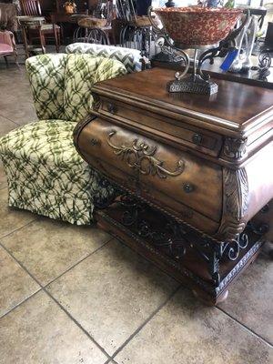 Bombay Chest and petite vanity chair