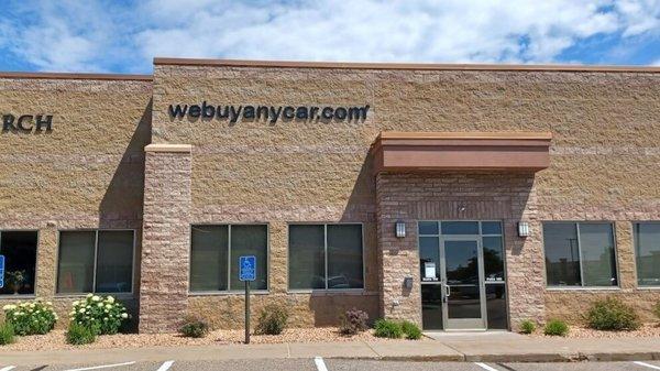 Webuyanycar.com