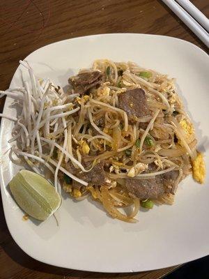 Pad Thai w beef