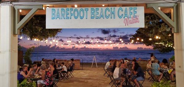 Live Music & Sunsets Served Daily at Barefoot Beach Cafe in Waikiki. Open for Breakfast, Lunch & Dinner.