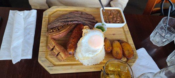 La Bandeja Paisa chingaooo