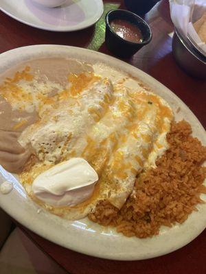 Sour cream Chicken enchiladas, 10/10